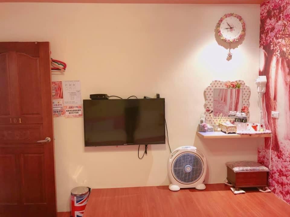 Splendid Flora B&B Hengchun Exterior photo