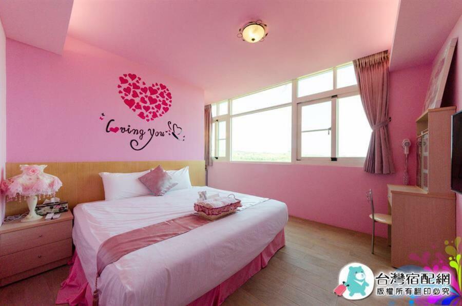Splendid Flora B&B Hengchun Exterior photo